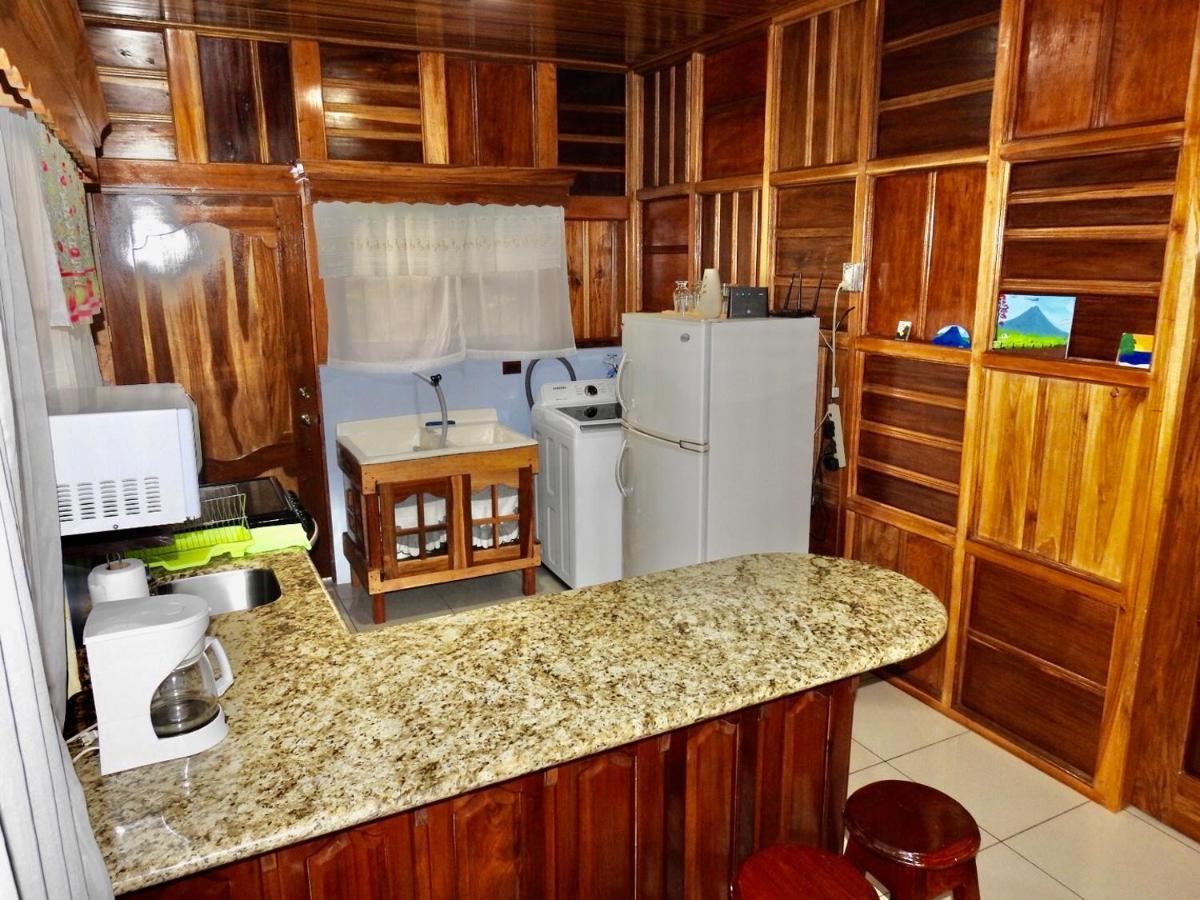 Las Pavitas Cottages Ла Фортуна Экстерьер фото
