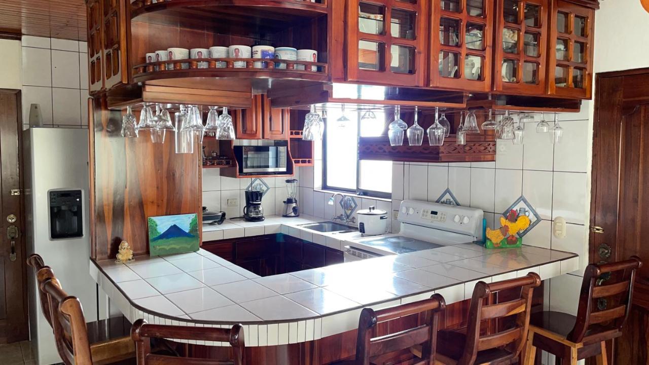 Las Pavitas Cottages Ла Фортуна Экстерьер фото